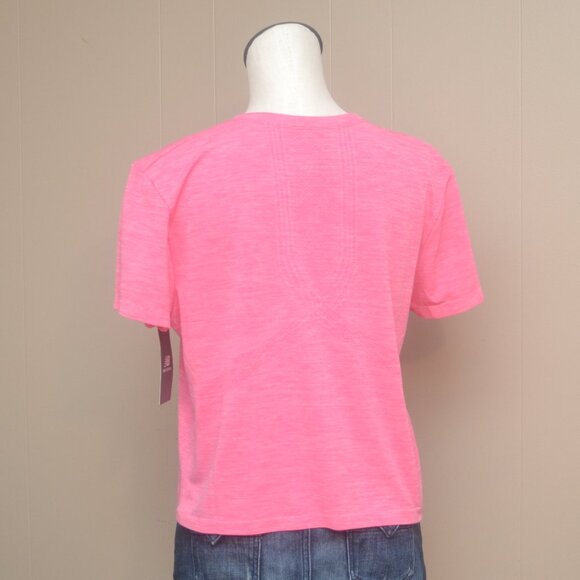 New Balance Women's Drifit Workout Boxy Fit T-Shirt BNWT - Picture 2 of 6